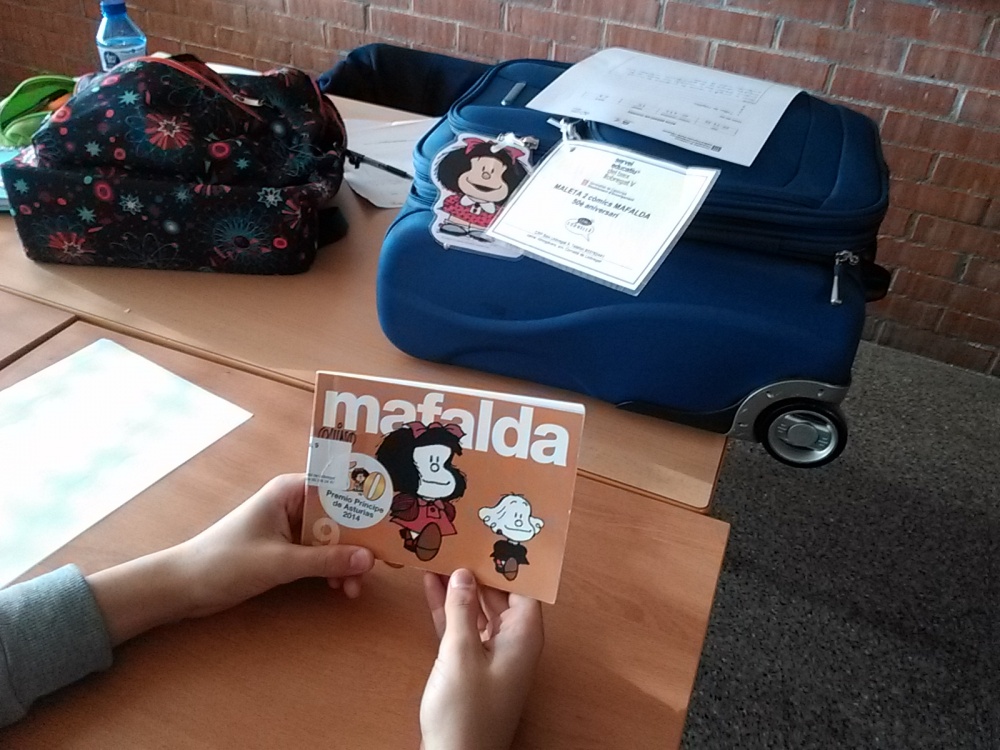 Taller sobre Mafalda per a 1r d'ESO a càrrec de les responsables de la biblioteca