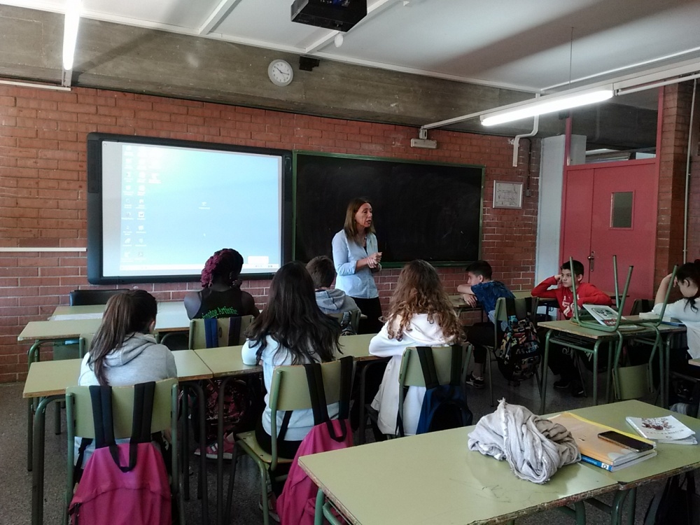 Taller Mobilitza't per una tecnologia sense sang a càrrec de l'Ajuntament de Sant Joan Despí