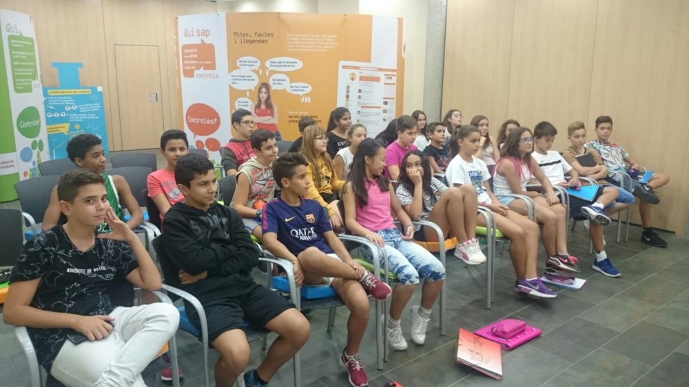 Exposició "Controles" sobre Drogodependències