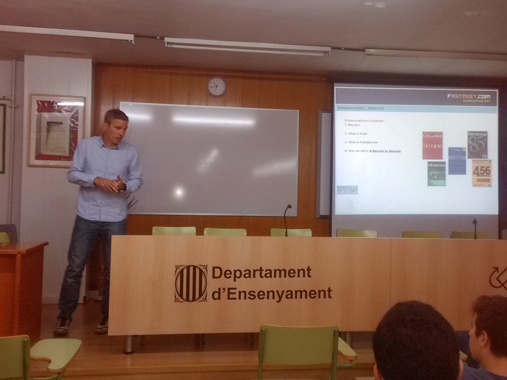Xerrada sobre Emprenedoria en anglès a càrrec de Francesc Riverola