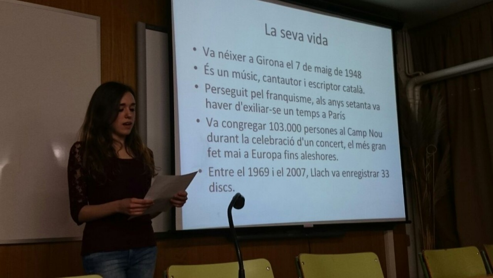 Recital poètic musical a càrrec de professorat i alumnat del centre