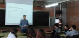 Xerrada d'orientació acadèmica sobre informació matèries optatives batxillerat a càrrec de caps de departaments didàctics