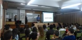 Xerrada sobre Emprenedoria en anglès a càrrec de Josep Carrizo